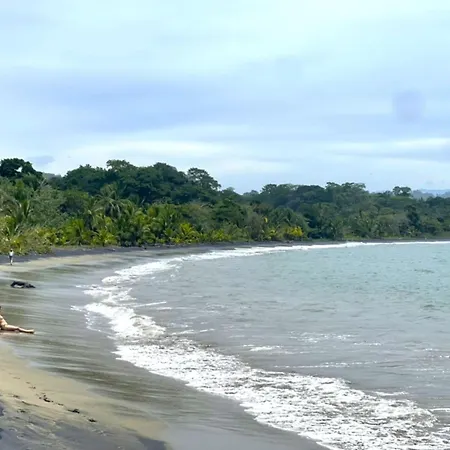 Casa Blanca Beachfront House With Shared Pool Access Pangea Lodge Manzanillo  Exterior foto