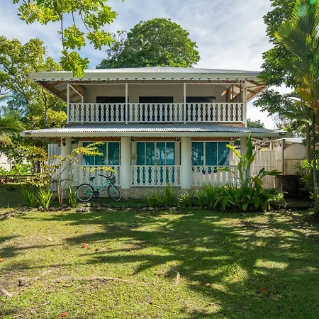 Casa Blanca Beachfront House With Shared Pool Access Pangea Lodge Manzanillo  Exterior foto