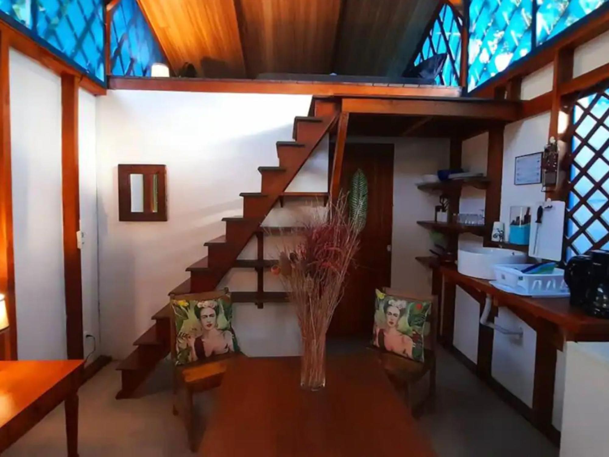 Casa Blanca Beachfront House With Shared Pool Access Pangea Holiday home Manzanillo (Limon)